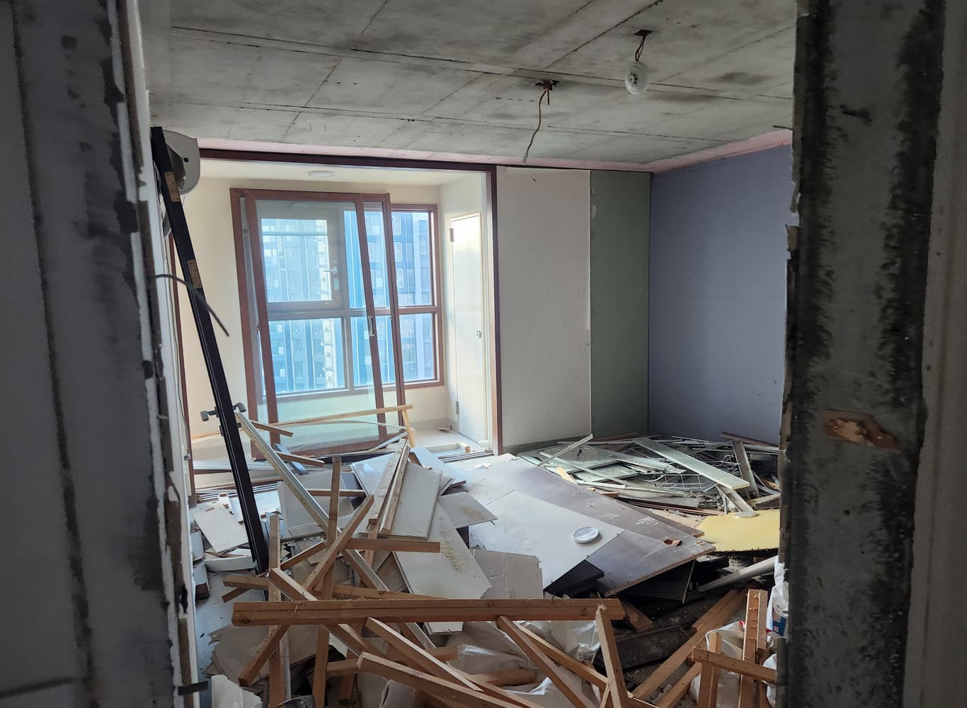 철거 진행 모습1