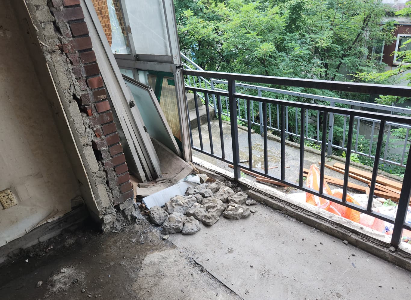 빌라 인테리어 내부 철거 대표 이미지