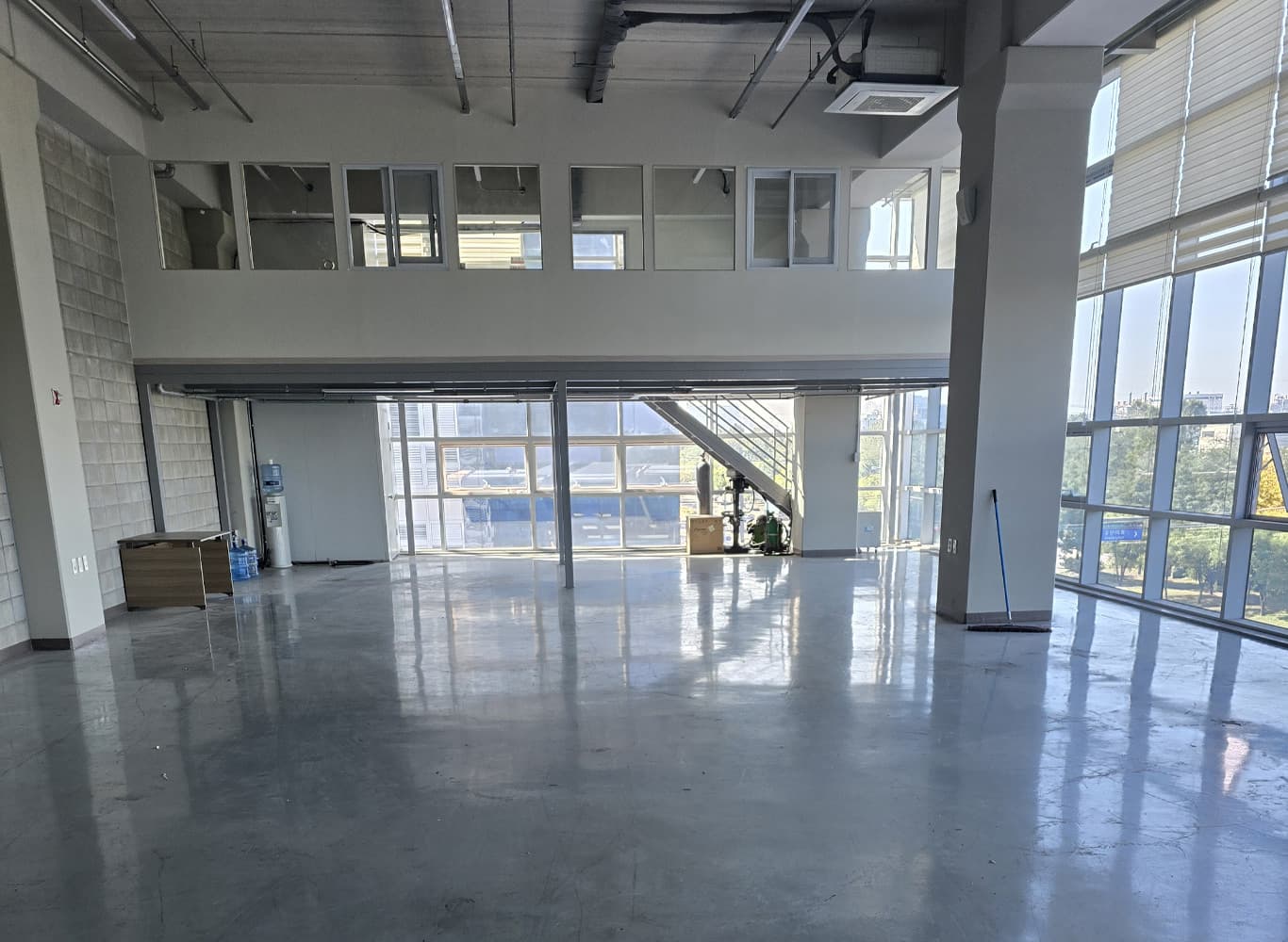 사무실 폐기물 처리 대표 이미지